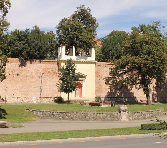 Zidurile Cetății Sibiu de pe Bulevardul Coposu