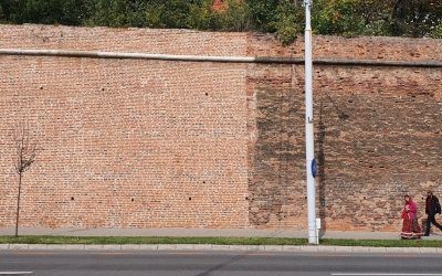 Zidurile Cetății Sibiu de pe Bulevardul Coposu