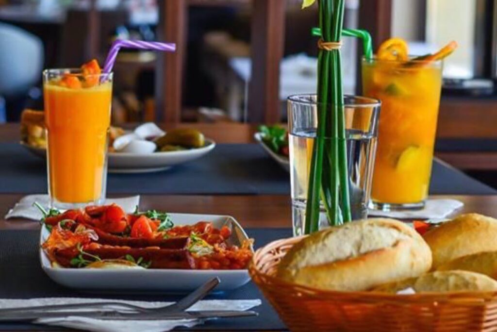 ZooM – Cafe & Lounge
