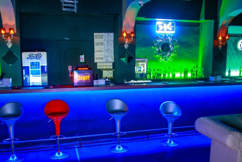 Club Bizzare