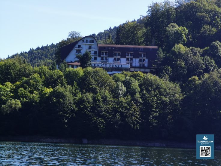 Hotel Valea cu Pești