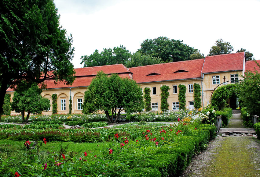 Palatul Brukenthal din Avrig